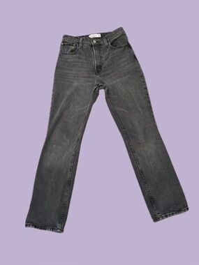 Abercrombie & Fitch Ultra High Rise 90s Straight Jean - Faded Black - 24S
